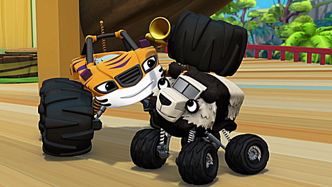 Blaze and the Monster Machines: Blaze vs. Crusher